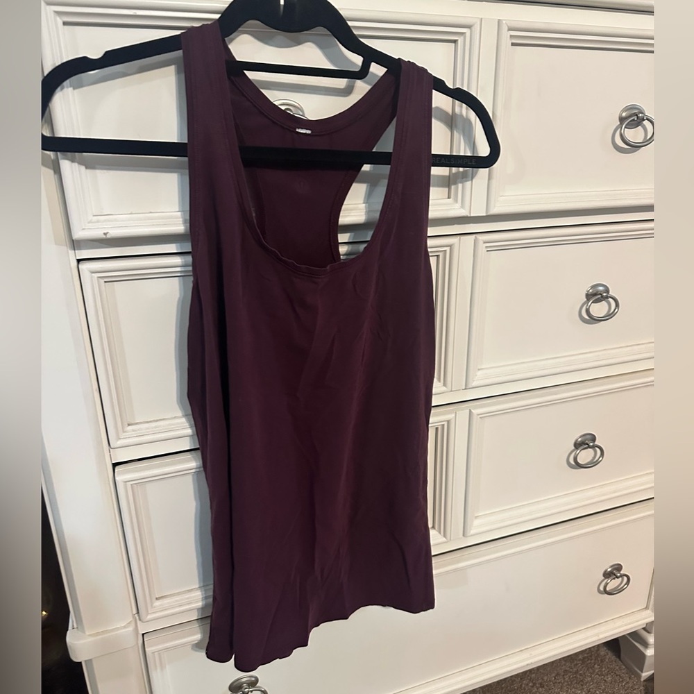Lululemon tank top